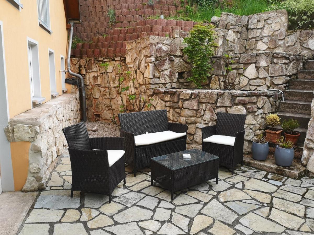 Wernfels - Fraenk. Seenland Appartement *